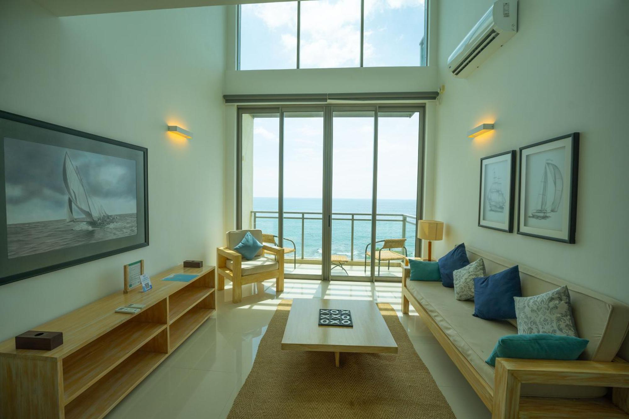 Oceanfront By Icc Hotel