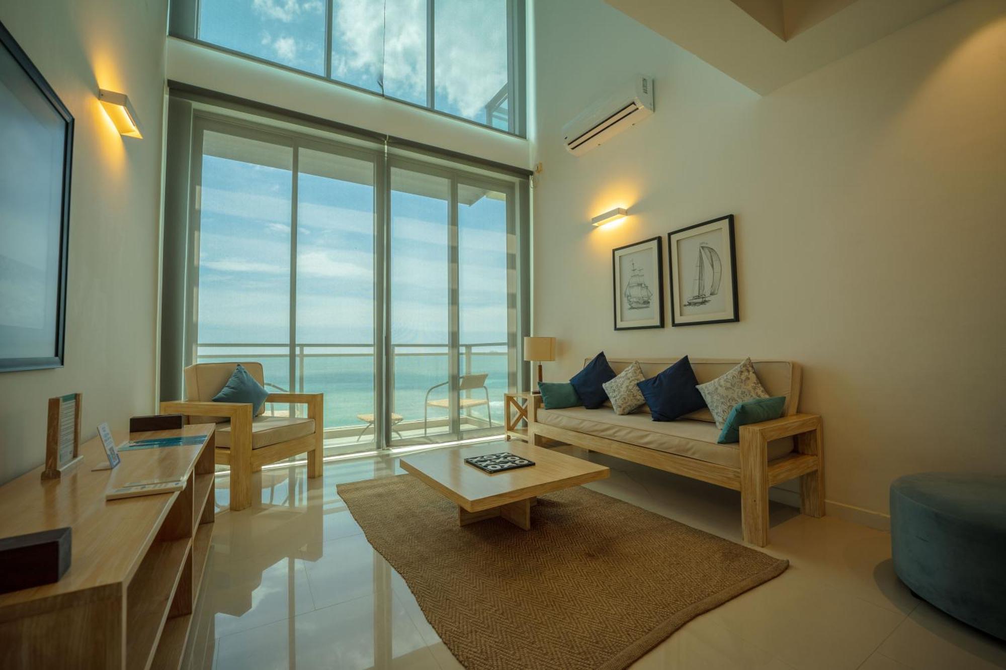 Hotel Oceanfront By Icc Galle