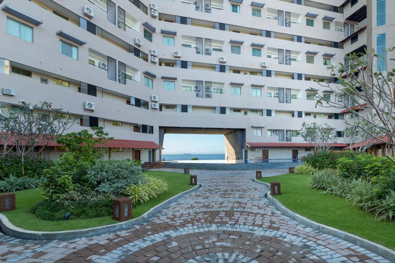 Hotel Oceanfront By Icc 5*