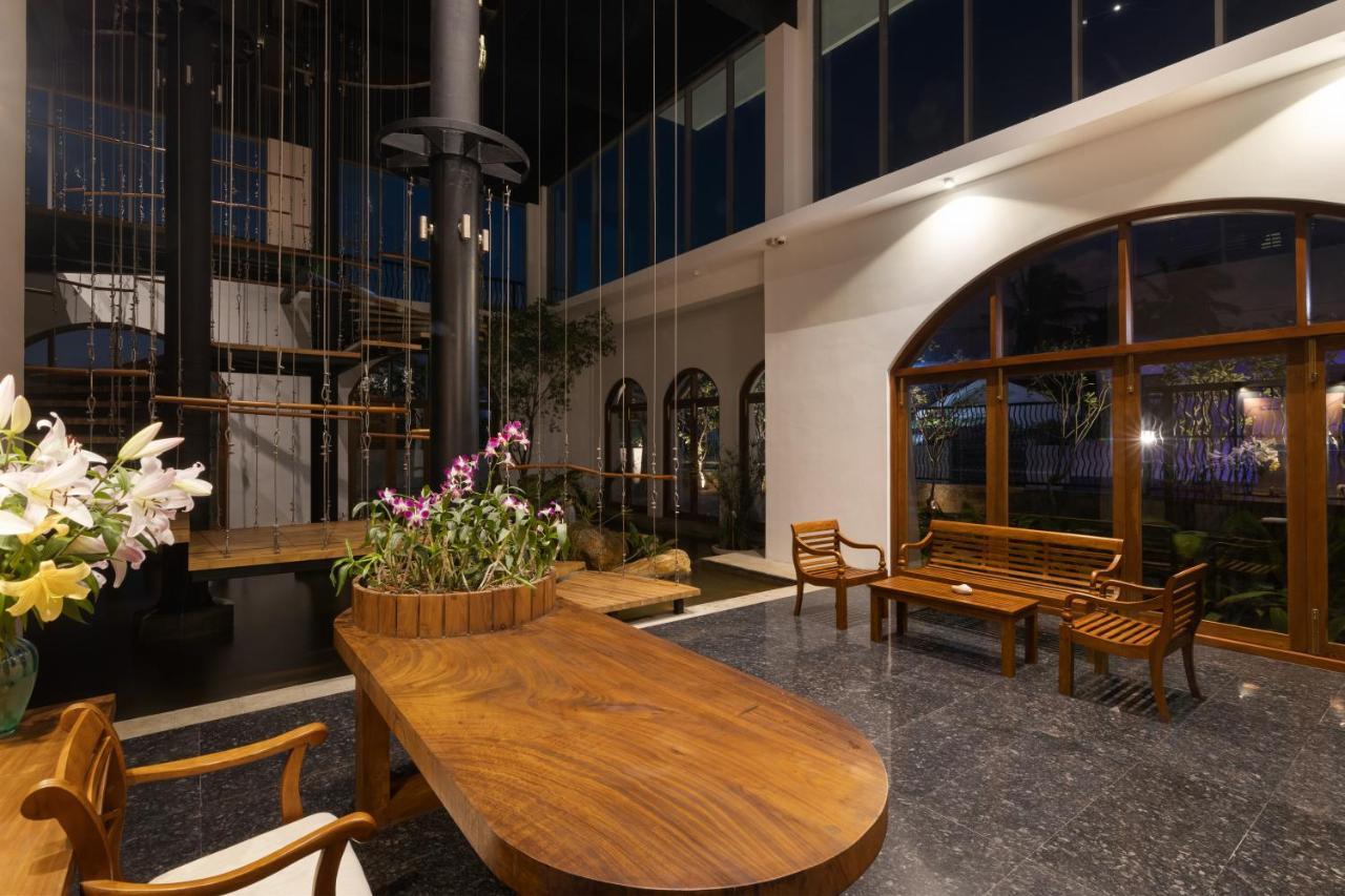Oceanfront By Icc 5*