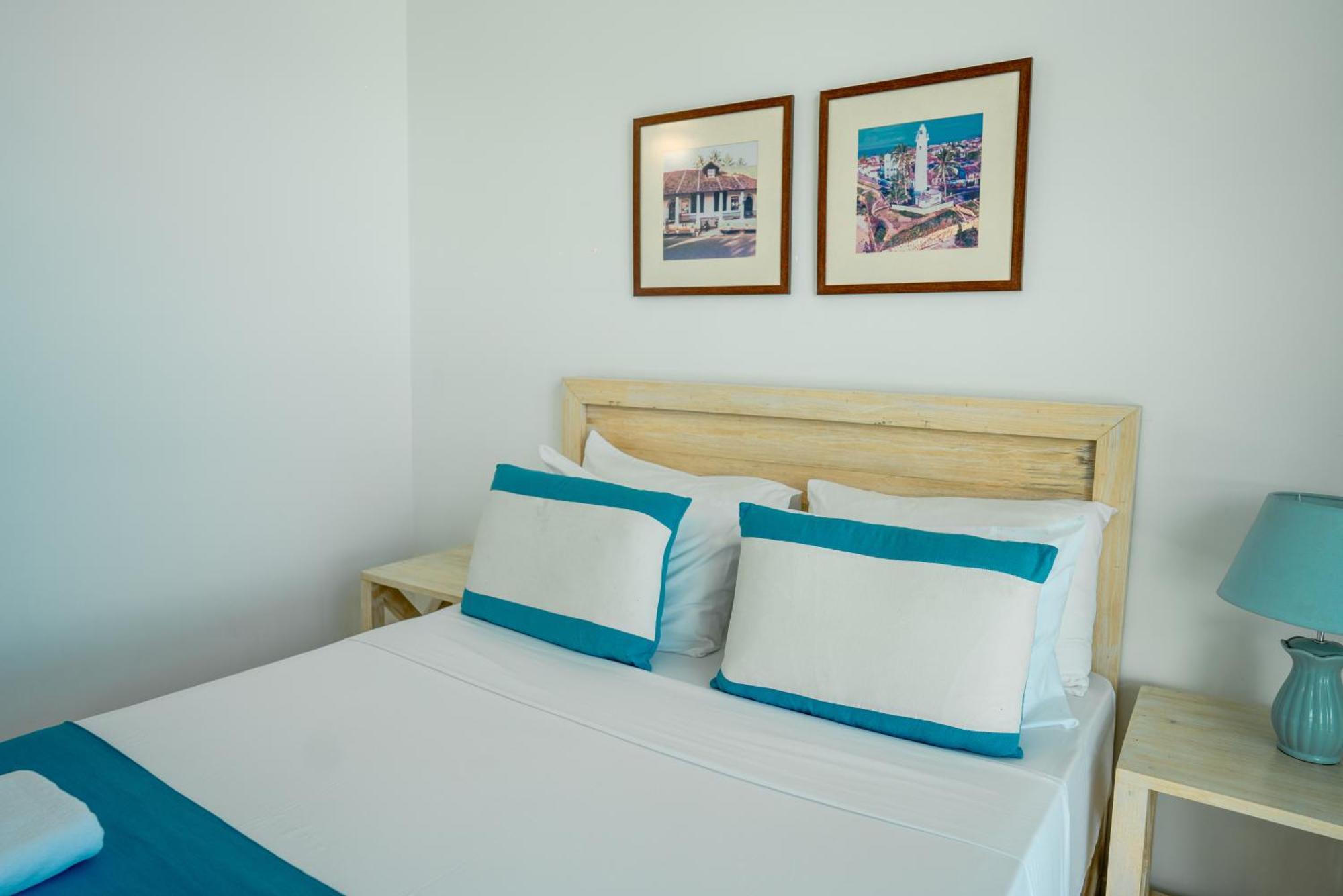 Hotel Oceanfront By Icc Galle